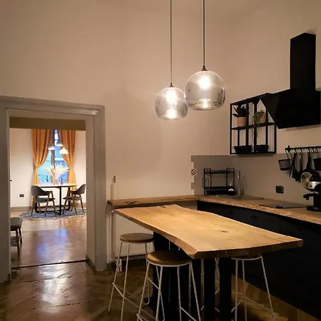 Apartment Cuba Brasov
