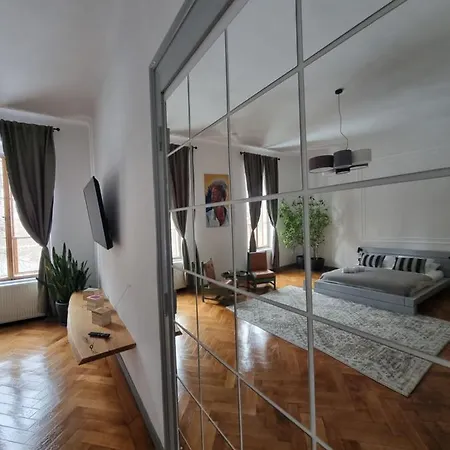 Cuba Apartment Brasov