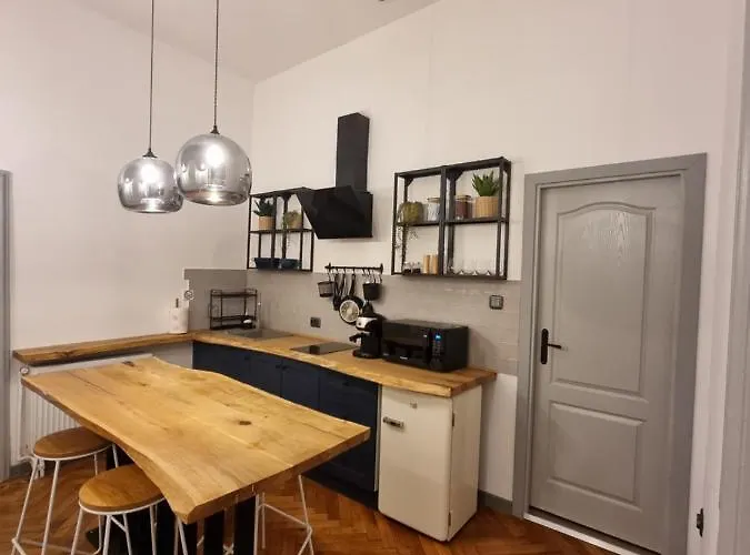 Apartment Cuba Brasov